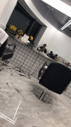 -宫铭烫发染发接发店