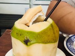 -Dang restaurant (patong phuket)