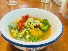 -老何家后安粉·糟粕醋海鲜火锅(三亚湾椰梦长廊店)