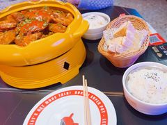 -多嘴超级肉蟹煲(杉杉国潮主题店)