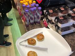 -好利来(东四店)