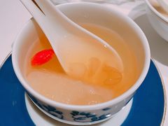 天山水莲子炖梨-新荣记(建国门外大街店)