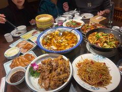 脆皮肘子-新侨小馆(东直门北小街店)
