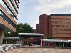 -香港理工大学