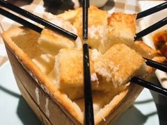 -新大咀港式茶餐厅(宝山万达店)