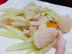 鱿鱼炒西芹-光头老板·本帮菜