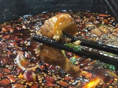 -烧哥美蛙肥肠鱼火锅·十五年社区店