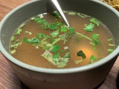 面汤-臻老板牛肉面(光华路SOHO店)