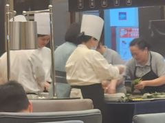 -世纪金源大饭店·汇景阁自助餐厅