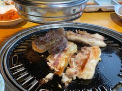 -唯成•韩国炭火烤肉 유성고기