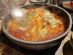 酸汤鱼-毛辣果·酸