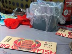 -肥肥虾庄·金牌油焖大虾(汉口城市广场店)