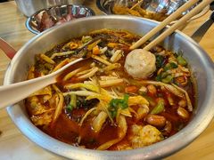 -丽丽三鲜螺蛳粉(田林路店)