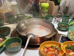 -润园四季椰子鸡火锅(卓越INTOWN店)