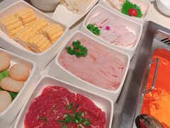 -海底捞火锅鲜切牛肉主题店(长寿路店)