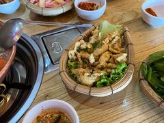 -阿婆情腊排骨火锅(金虹路店)