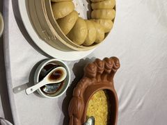 蟹粉荞麦包-RIVIERA 松鹤楼(外滩店)