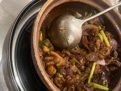 -胡须佬鸡煲四季火锅店(石厦西村直营店)