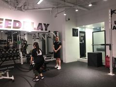 -汗水空间私教健身连锁(SM广场店)