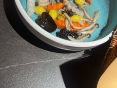 -前海沿·青岛菜(大拇指广场石老人店)