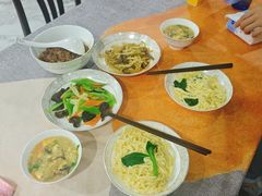 -悦芽照护月嫂+育儿嫂(杭州店)