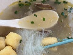 -小杨生煎(金山百联购物中心3楼店)