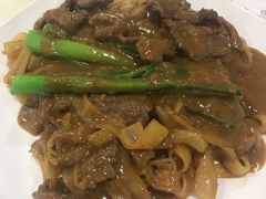 沙爹牛肉炒河粉-老地方港式餐厅(拱北口岸店)