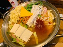 -富乐满韩国正宗炸鸡韩国料理(虹泉路店)