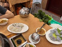 -濠轩阁特色生蚝火锅(水湾路店)