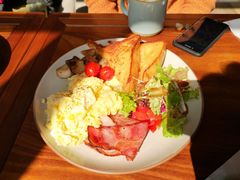 法式煎吐司早午餐-VESH COFFEE(定西路店)