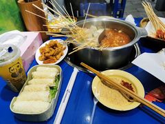 -马路边边·成都串串(翠柏路店)