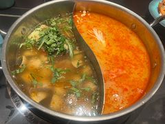-老城鲜·小海鲜贝贝煲火锅(壹方城店)