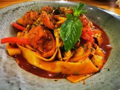 辣汁香肠宽面-A30 BISTRO