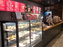 面包甜点陈列柜-星巴克(深圳梅林虹湾店)