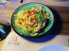 -暹罗酒肆泰餐厅酒吧