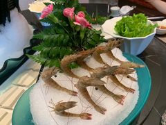 -鼎泰亨·海鲜牛肉餐厅(滨江店)