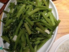-唐伯虎新派湘菜馆(石夏时代广场店)