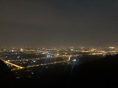 -鬼笑石后山停车场