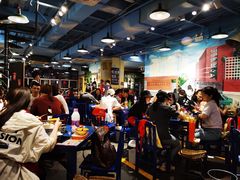 -马路边边 传媒大学店