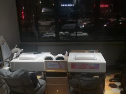 -苑苑发型设计
