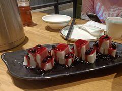 蓝莓山药-汇丰苑·海鲜青岛菜(中山路大鲍岛店)