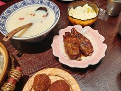 -古都历食南京菜·烤鸭·鸭血粉丝·汤包(南京博物院店)