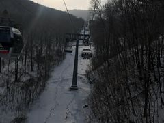 -亚布力新体委滑雪场