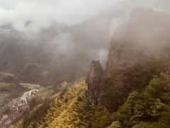 -南尖岩