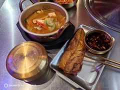 -釜山火炉·海鲜烤肉(紫藤路店)