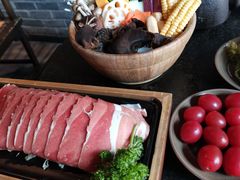 -湊湊火锅·茶憩(新中关购物中心店)
