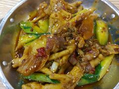 -江城燕子大排档(江汉路步行街店)