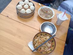 -老兰家传统烧烤炒菜泡馍(小南门店)