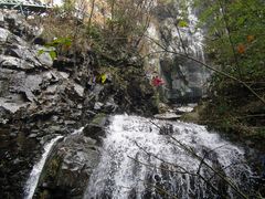 -藏龙百瀑风景区