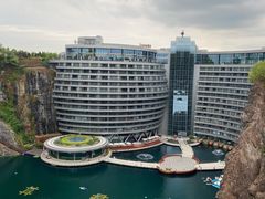 -蓝精灵乐园·世茂精灵之城主题乐园